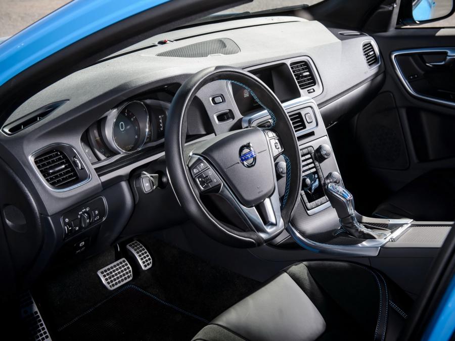  Volvo V60 Polestar 2014 года  (фото 21 из 30)